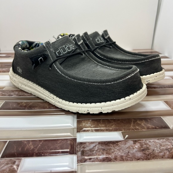 Hey Dude WALLY Stretch Men's Size 9 - Picture 10 of 15